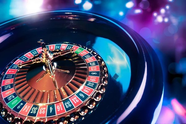 saudaratoto login live casino table with blackjack and roulette options